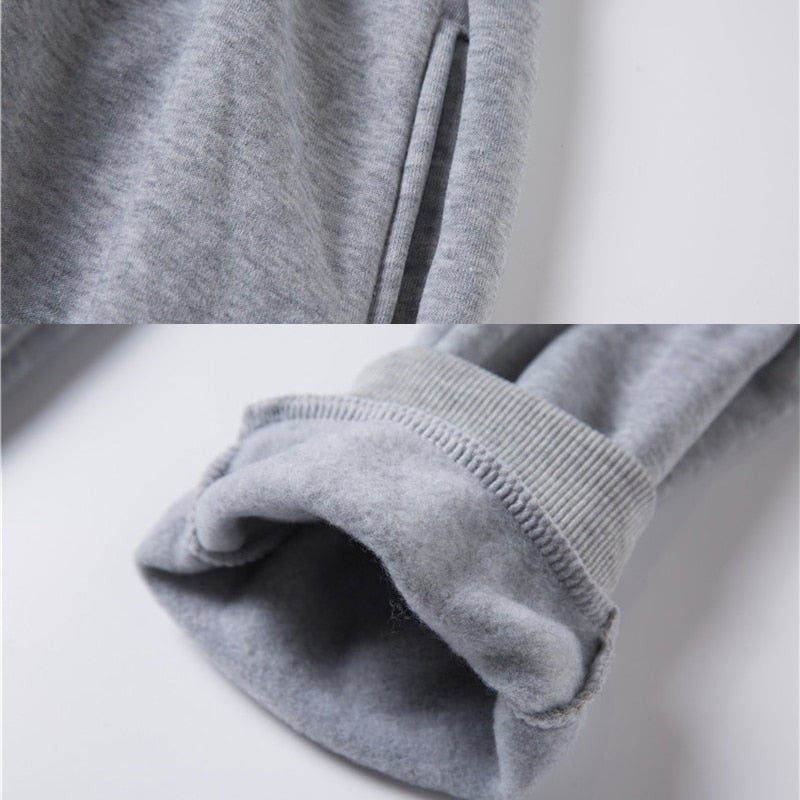 Herren-Hoodie mit Fleece-Innenseite, Kängurutasche und elastischen Bündchen, Ansicht 12
