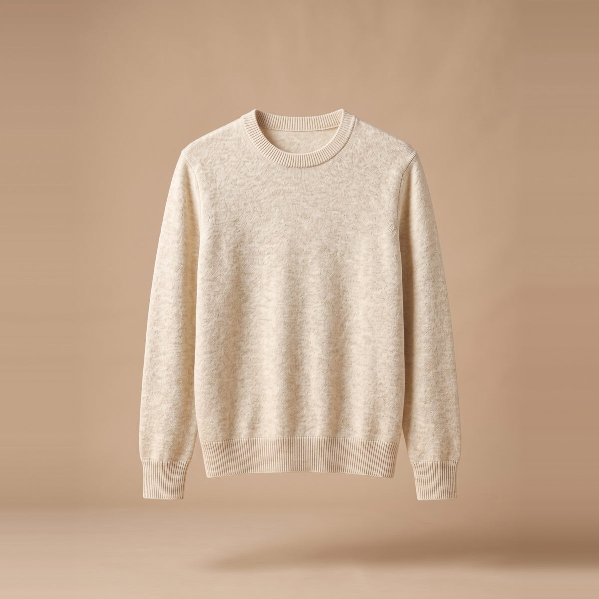 Herren-Pullover aus Kaschmirmischung in Creme, Vorderansicht