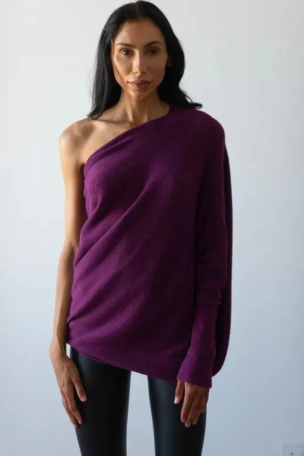 Asymmetrischer Damen-Strickpullover mit drapiertem Ausschnitt und langem Saum in Lila