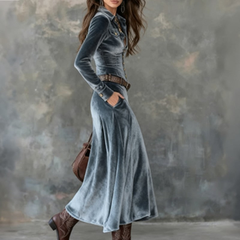 Damen-Maxikleid in Samtoptik mit Hemdkragen, V-Ausschnitt und Knopfleiste in A-Linie, Ansicht 8