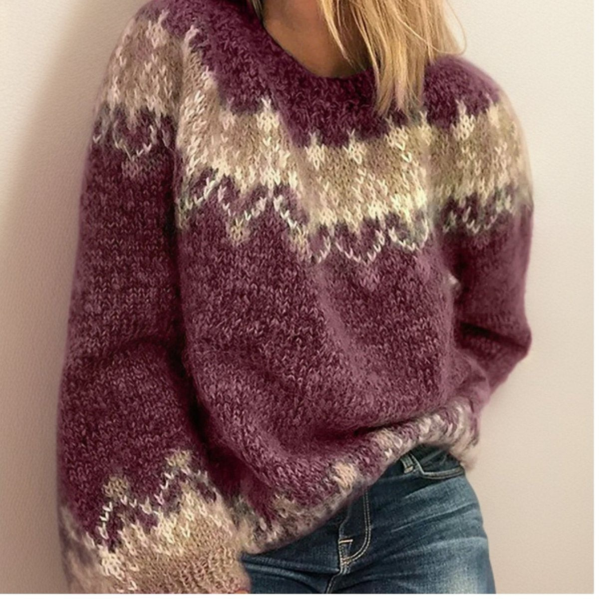 Damen-Norwegerpullover mit Fair-Isle-Jacquardmuster und Rundhals für den Winter in Rot