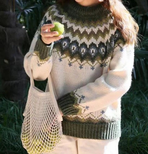 Damen-Norwegerpullover mit Rundhals und Passenmuster aus dickem Strick in Grün
