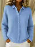 Damen-Strickjacke in Waffelstrick mit Hemdkragen, Knopfleiste und Rippbündchen