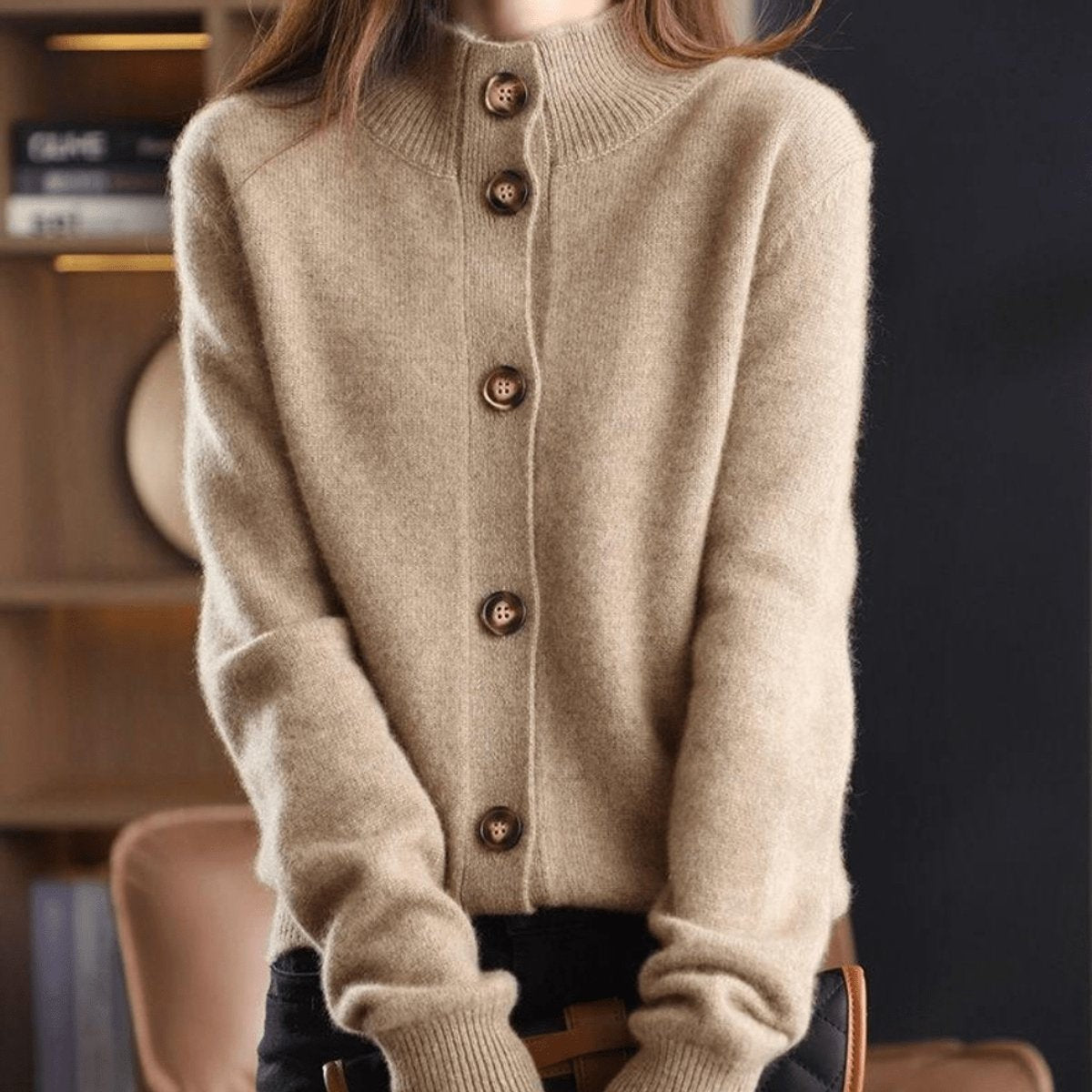 Damen-Strickjacke mit Kaschmiranteil, Stehkragen und durchgehender Knopfleiste, Ansicht 6