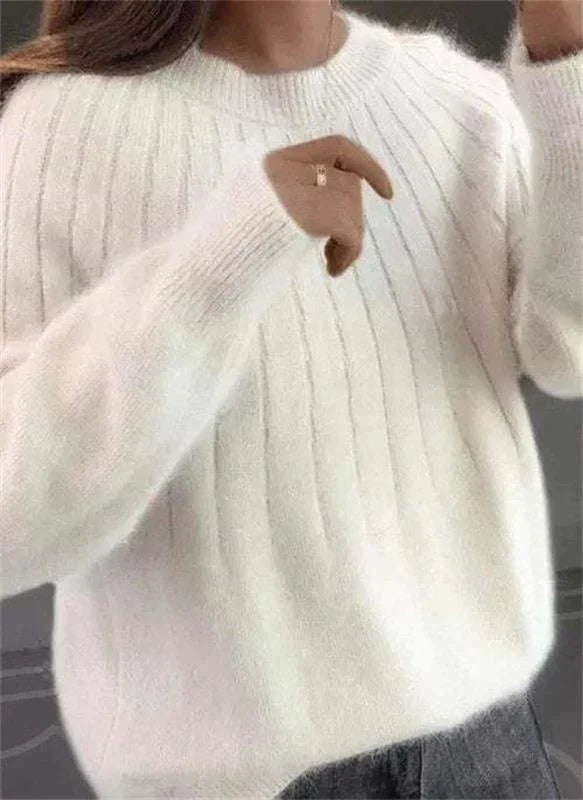 Weicher Damen-Strickpullover mit Rippenmuster und Rundhalsausschnitt in Weiß