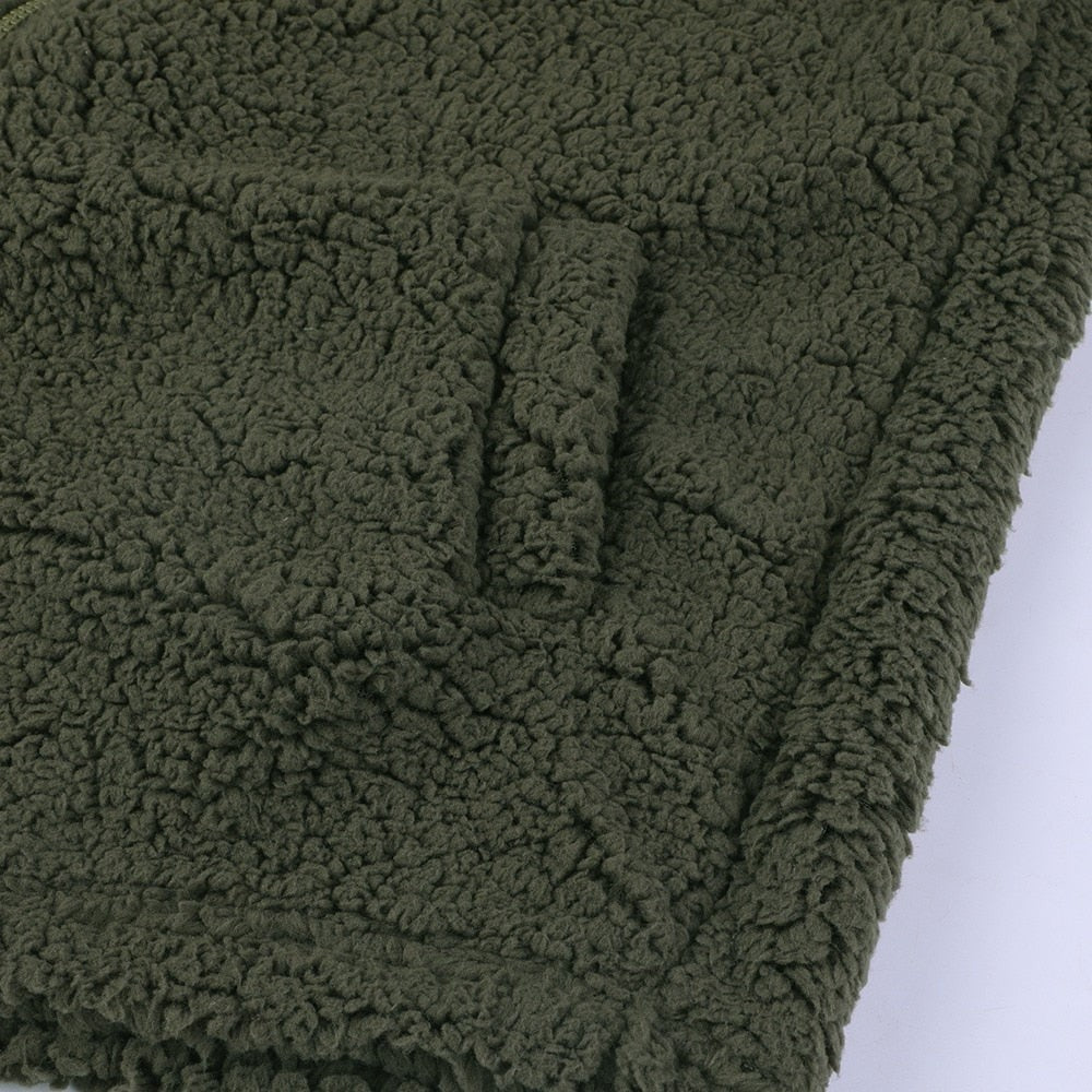 Damen-Teddyjacke mit Kapuze und Reißverschluss für kühle Tage, Ansicht 21