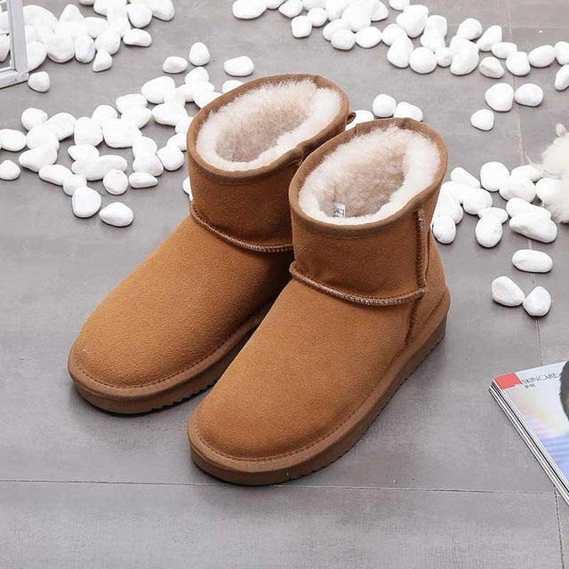 Damen-Winterboots aus Leder mit warmem Futter in Knöchelhöhe zum Hineinschlüpfen in Khaki