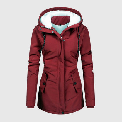 Damen-Winterjacke mit Teddyfutter in der Kapuze, verstellbarer Kapuze und Pattentaschen in Rot