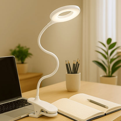 Dimmbare USB-LED-Leselampe mit Klemme und flexiblem Schwanenhals in Weiß