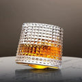 Drehbares Whiskyglas aus bleifreiem Kristallglas mit gerundetem Boden für Whisky und Bourbon