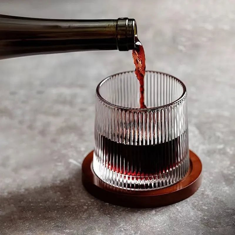 Drehbares Whiskyglas aus bleifreiem Kristallglas mit gerundetem Boden für Whisky und Bourbon, Ansicht 7