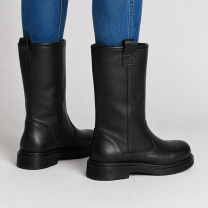 Gefütterte Damen-Stiefel aus Leder mit halbhohem Schaft, Anziehlaschen und Profilsohle, Ansicht 6