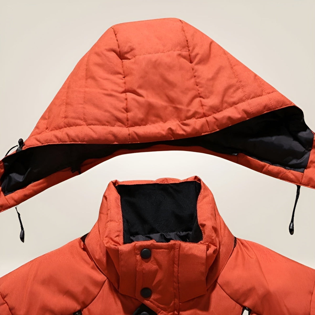 Gefütterte Herren-Winterjacke mit Kapuze und vielen Reißverschlusstaschen, Ansicht 10