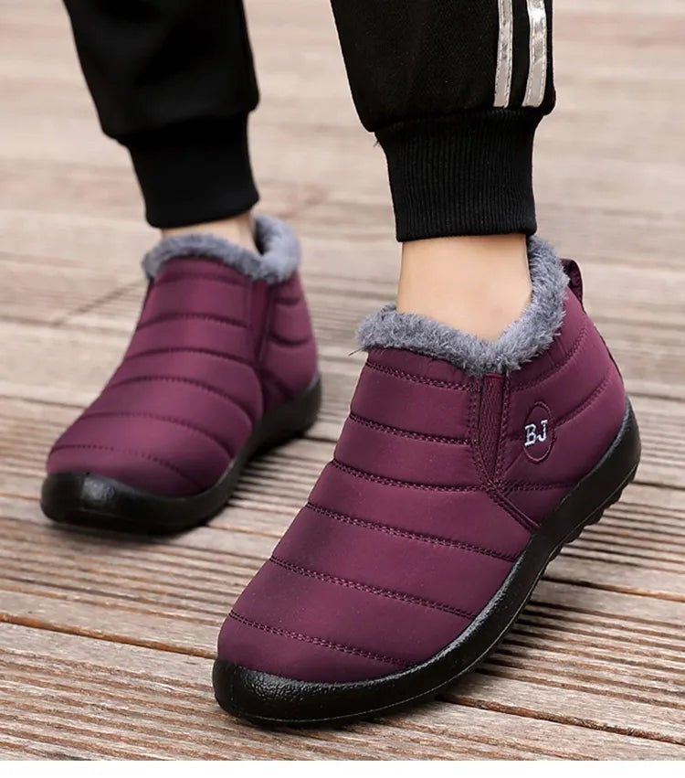 Gefütterte Winter-Slipper für Herren mit Fellkragen, wasserabweisendem Obermaterial und rutschfester Sohle, Ansicht 9
