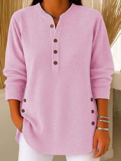 Gerippter Damen-Strickpullover mit Knopfleiste am Ausschnitt und Zierknöpfen an den Seiten in Pink