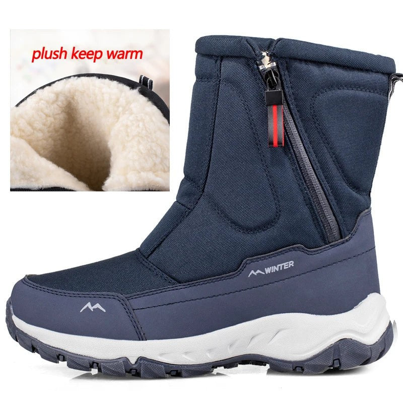 Halbhohe Winterstiefel mit Plüschfutter, seitlichem Reißverschluss und rutschfester Profilsohle in Blau