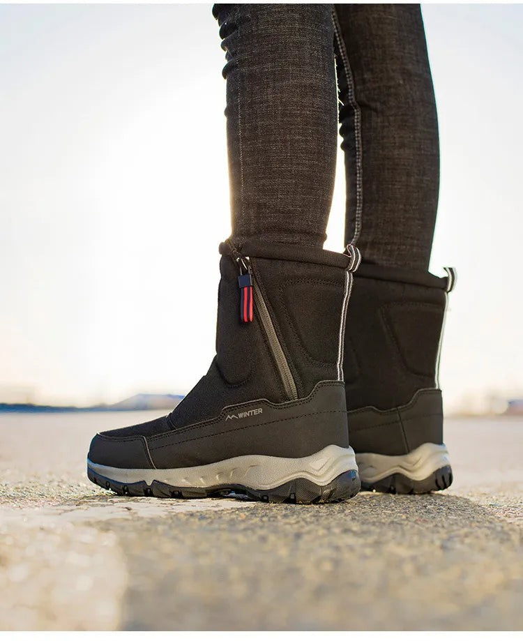 Halbhohe Winterstiefel mit Plüschfutter, seitlichem Reißverschluss und rutschfester Profilsohle, Ansicht 13