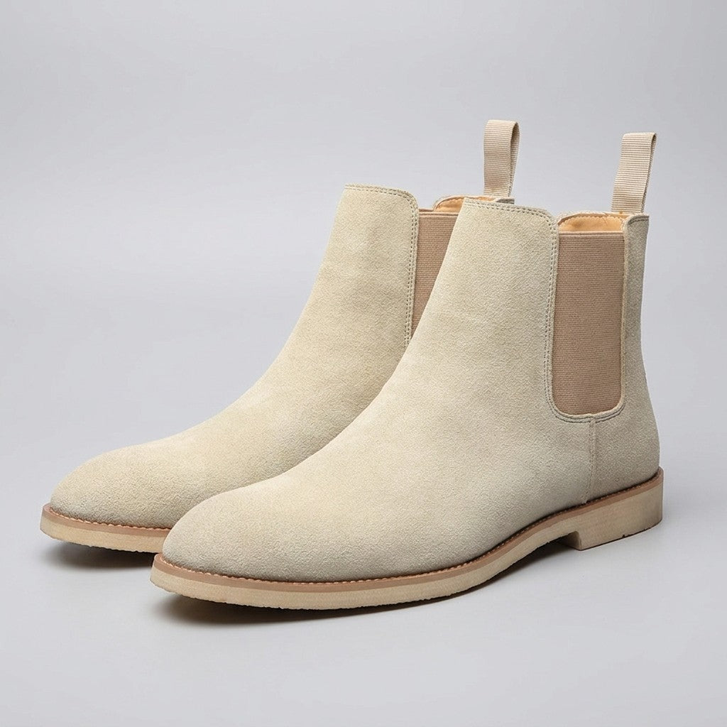 Herren-Chelsea-Boots aus Veloursleder mit elastischen Einsätzen, Anziehlasche und gepolsterter Innensohle in Beige