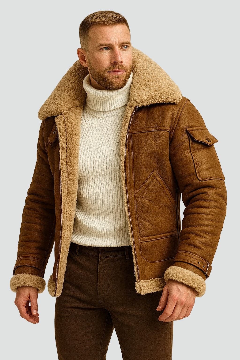 Herren-Fliegerjacke in Lederoptik mit Sherpafutter, breitem Kragen und Reißverschluss in Hellbraun