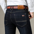 Herren-Stretchjeans mit geradem Bein und Gürtelschlaufen für jeden Tag