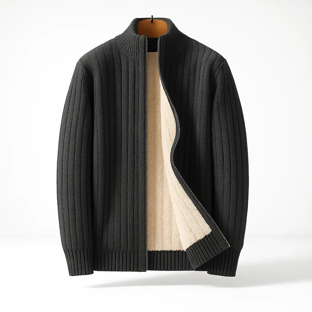Herren-Strickjacke aus Rippstrick mit Fleecefutter, Stehkragen und Reißverschluss in Dunkelgrau