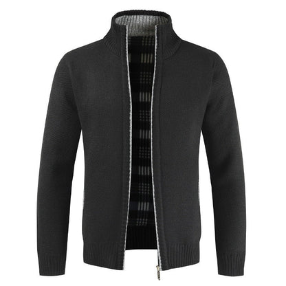 Herren-Strickjacke aus Wolle mit Stehkragen, Reißverschluss und warmem Karofutter in Schwarz
