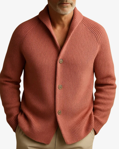 Herren-Strickjacke in Rippstrick mit Reverskragen, Knopfleiste und aufgesetzten Taschen, Ansicht 8