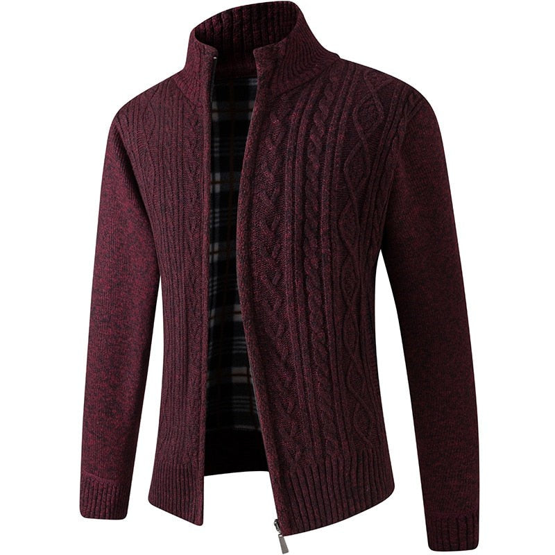 Herren-Strickjacke mit Stehkragen, durchgehendem Reißverschluss und kariertem Futter in Muster Rot