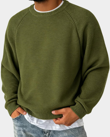 Herren-Strickpullover mit Rundhals, Raglanärmeln und Rippbündchen in Armeegrün