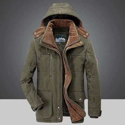 Herren-Winterjacke mit hohem Kragen, verstellbarer Kapuze und Plüschfutter mit Doppelverschluss in Grün