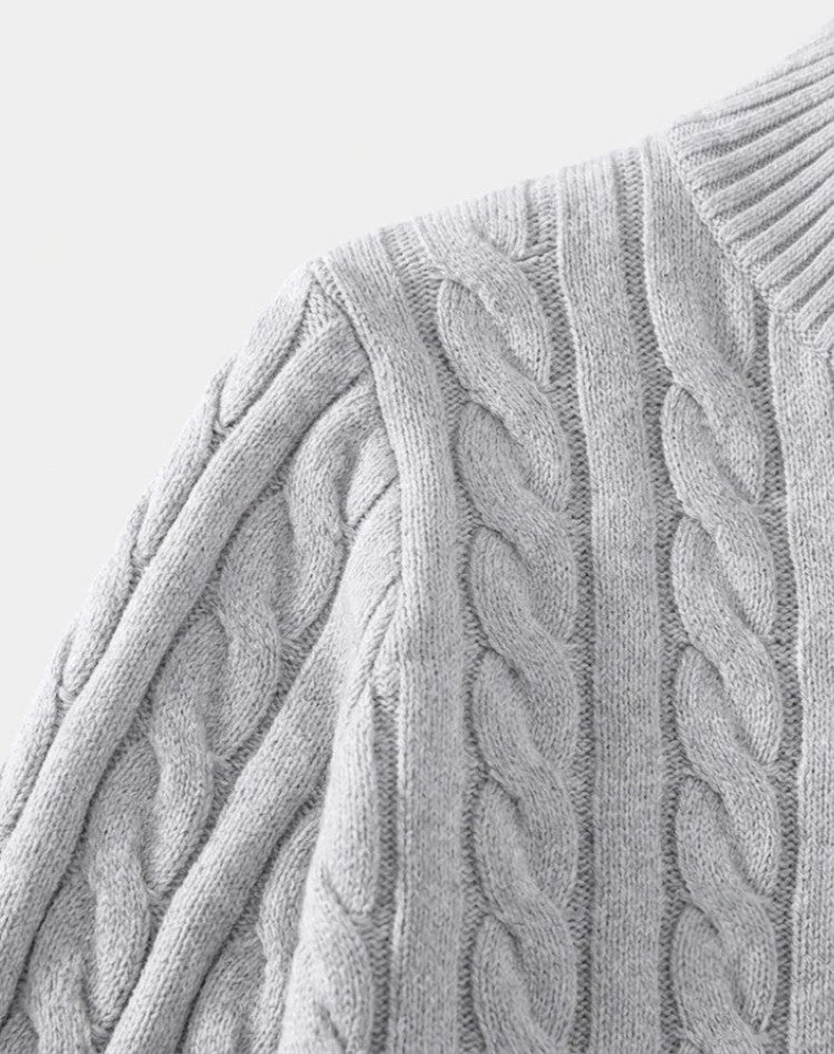 Herren-Zopfstrickpullover mit Troyerkragen und kurzem Reißverschluss, Ansicht 15