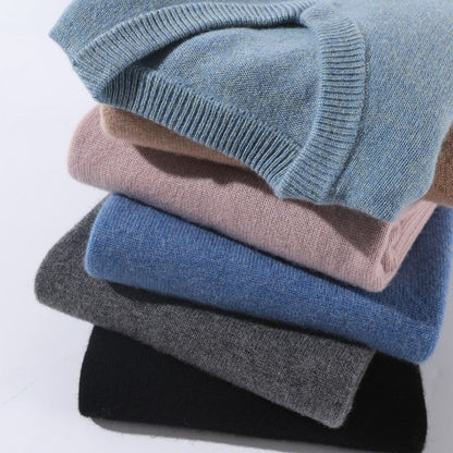 Herrenpullover aus Kaschmir mit Rundhals oder V-Ausschnitt und Rippbündchen in Hellblau, Rundhals
