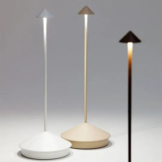 Kabellose LED-Tischlampe aus Aluminium, dimmbar und wiederaufladbar per USB für drinnen und draußen, Ansicht 2