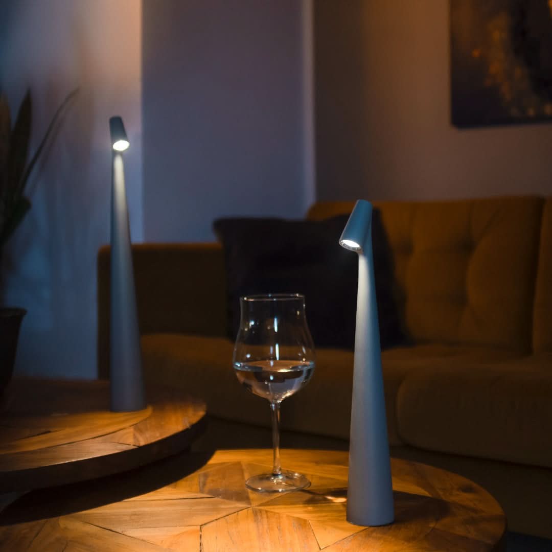 Kabellose LED-Tischlampe aus Metall mit Akku und 3-stufiger Touch-Dimmung, Ansicht 12