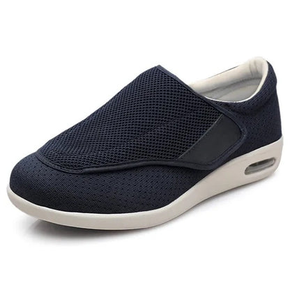 Extra weiter Klettschuh in Blau