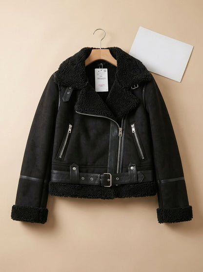 Kurze Damen-Bikerjacke in Wildleder-Optik mit Teddyfutter und abnehmbarem Gürtel, Ansicht 5