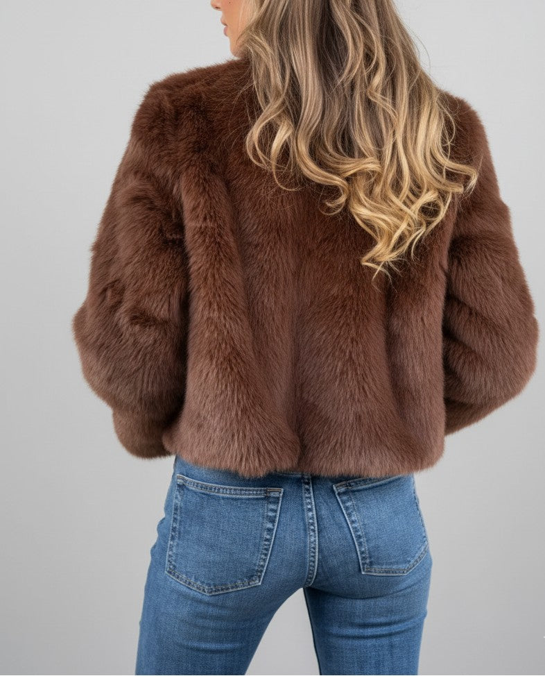 Kurze Damen-Jacke aus Kunstfell mit Stehkragen, leichtem Futter und Reißverschluss, Ansicht 8