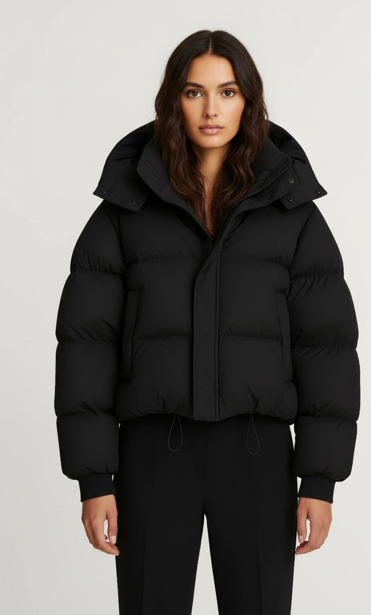 Kurze Damen-Steppjacke mit Kapuze, hohem Kragen und Tunnelzug am Saum für den Winter, Ansicht 2