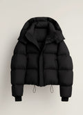 Kurze Damen-Steppjacke mit Kapuze, hohem Kragen und Tunnelzug am Saum für den Winter