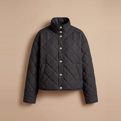Kurze Damen-Steppjacke mit Stehkragen in Schwarz, Vorderansicht