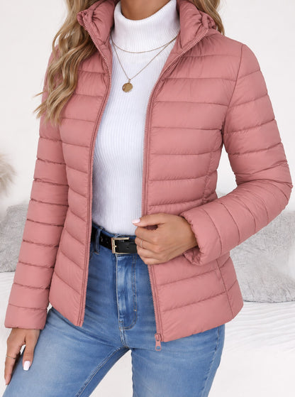 Kurze Damen-Steppjacke mit Stehkragen und Reißverschlusstaschen in Slim Fit in Rosa