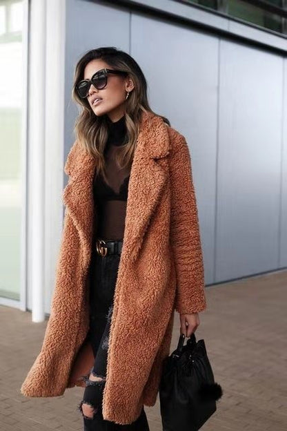 Langer Damen-Teddymantel mit Reverskragen für Herbst und Winter in Schokobraun