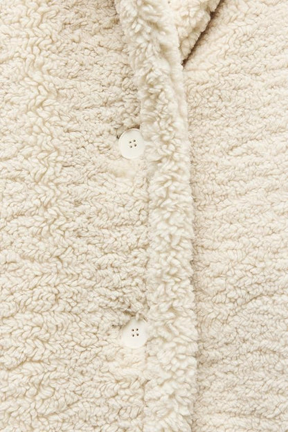 Langer Damen-Teddymantel mit Reverskragen, Knopfleiste und Eingrifftaschen, Ansicht 4