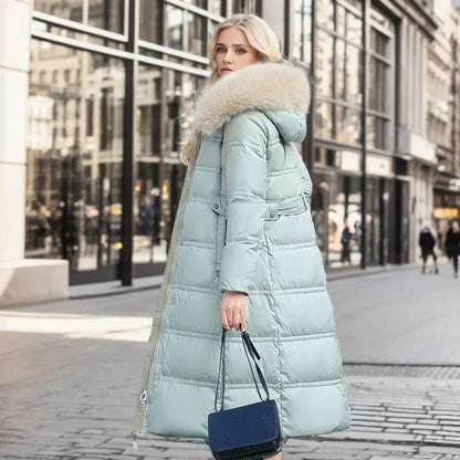 Langer Damen-Winterparka mit Fellkapuze, Bindegürtel und wasserabweisender Oberfläche, Ansicht 14