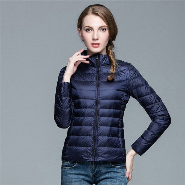 Leichte Damen-Daunenjacke mit Stehkragen, wasserabweisend und verstaubar, Ansicht 9