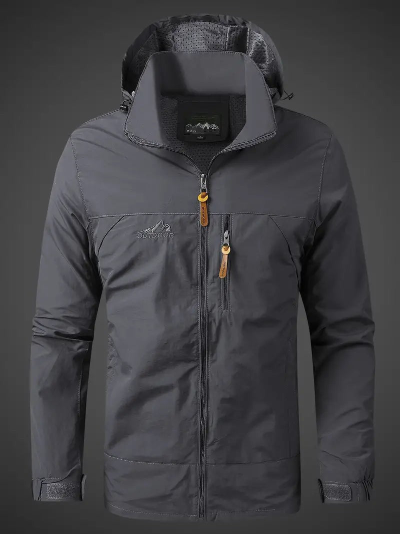 Leichte Herren-Outdoorjacke mit Kapuze, Stehkragen und Brusttasche für Wind und leichten Regen in Grau