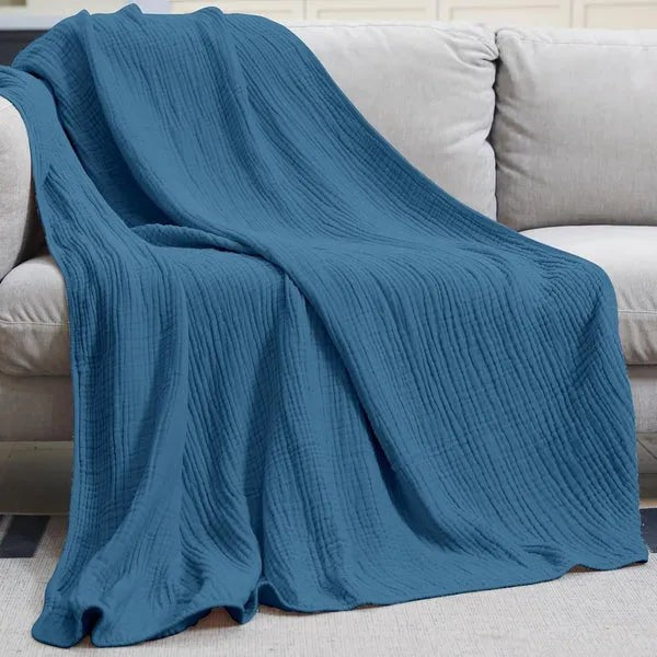 Leichte Musselin-Decke aus Baumwolle mit Knitterstruktur als Plaid für Sofa und Bett, Ansicht 7