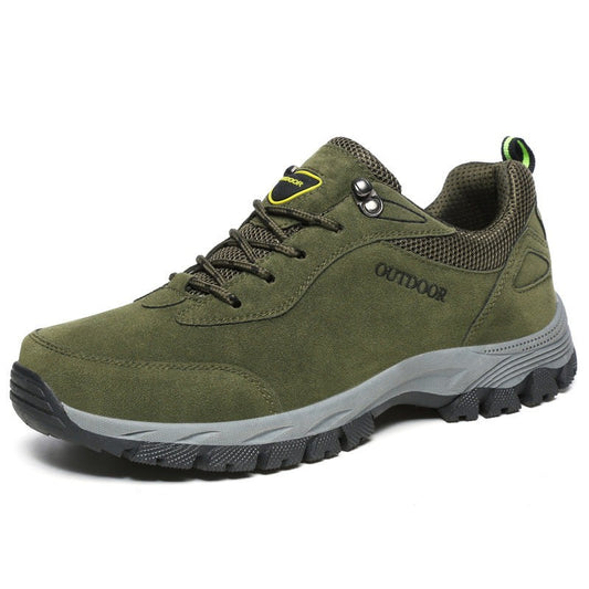 Leichte Wanderschuhe für Herren mit rutschfester Profilsohle und wasserabweisendem Obermaterial in Grün