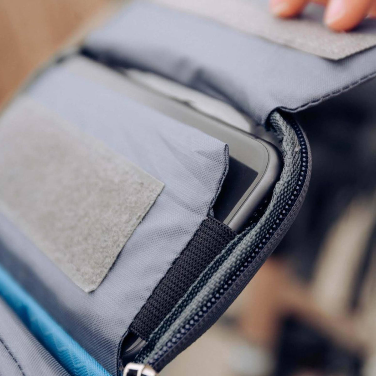 Lenkertasche für das Fahrrad mit Touchscreen-Handyfenster, Klettbefestigung und wasserabweisendem Stoff, Ansicht 7