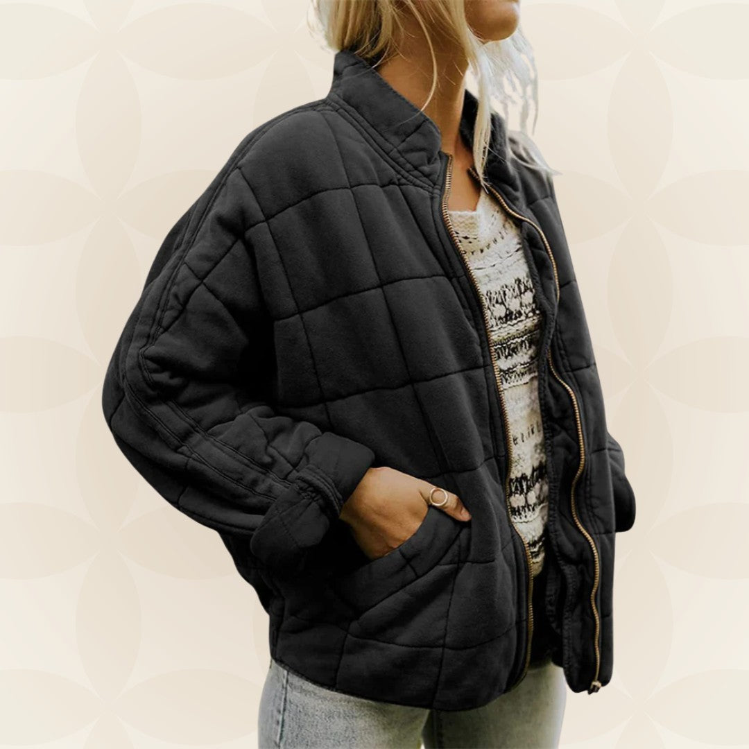 Lockere Damen-Steppjacke mit Stehkragen, Reißverschluss und tiefen Taschen in Schwarz